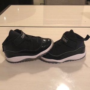 Jordan size 9 Toddler